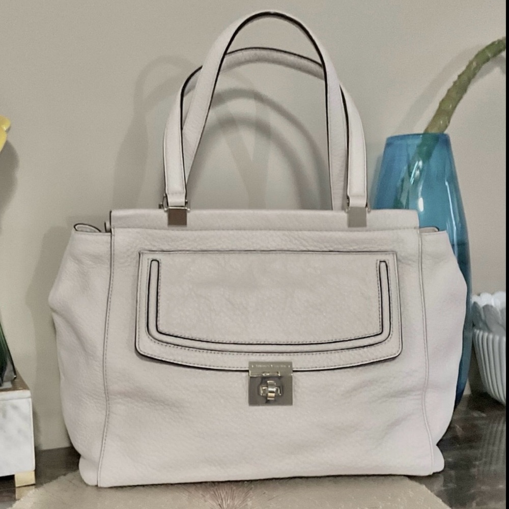 Kate Spade New York Everett Pebble Leather Extra Large Ivory Handbag Like New